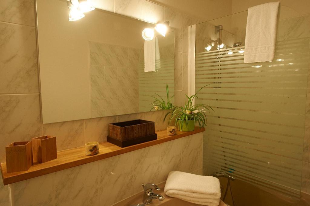 Hotel Le Relais Fleurance ภายนอก รูปภาพ